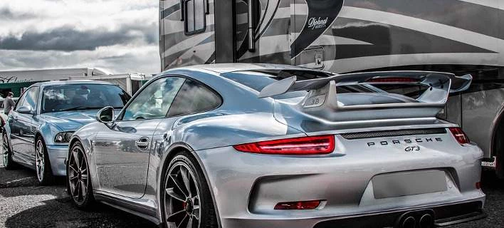 Τι θα συμβεί αν οι ΗΠΑ βάλουν δασμούς στα ευρωπαϊκά αυτοκίνητα